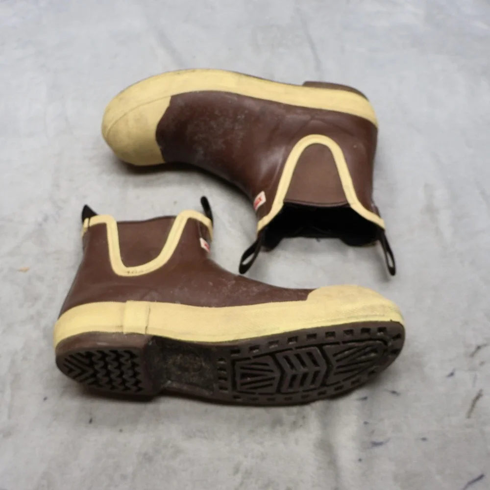XTRATUF Mens 9 Deck Boot Brown 6